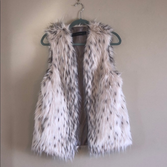 zara leopard vest